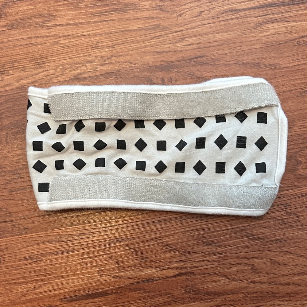 Nanit Breathing Band Gray Size 0-3 Months - Picture 4 of 4